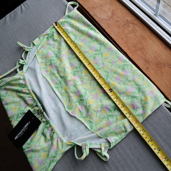 PrettyLittleThing Lime Ditzy Print Lace Up Back Shift Dress sz 4 mini halter NOS - Picture 11 of 16